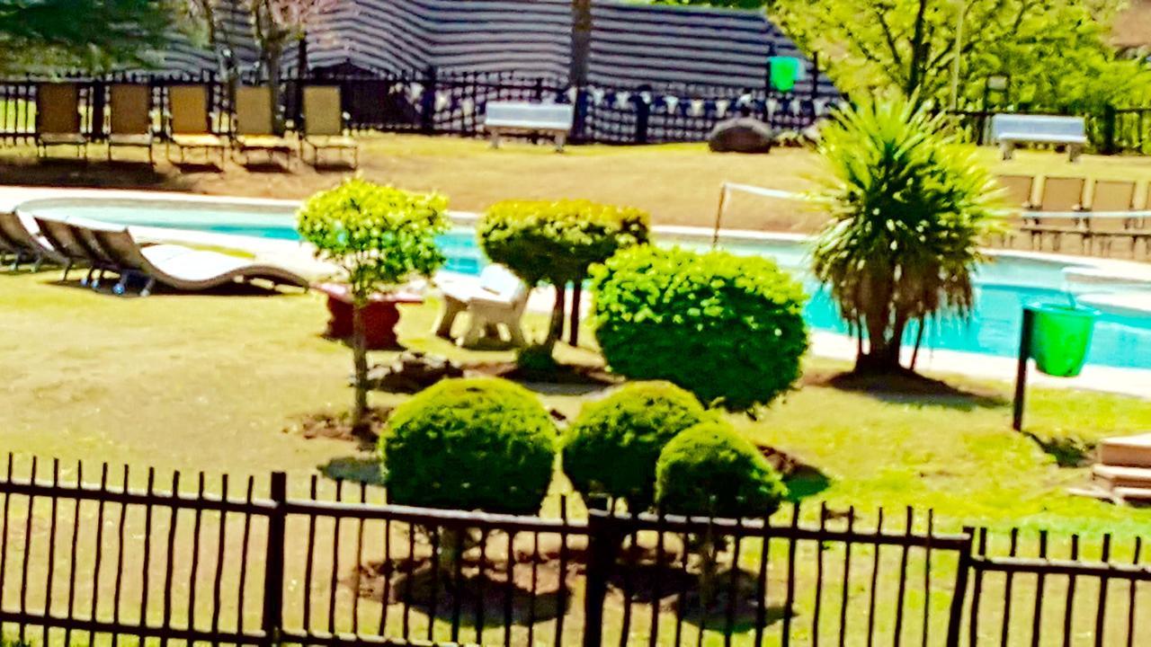 安德伯格124 Fairways Drakensberg Gardens别墅 外观 照片